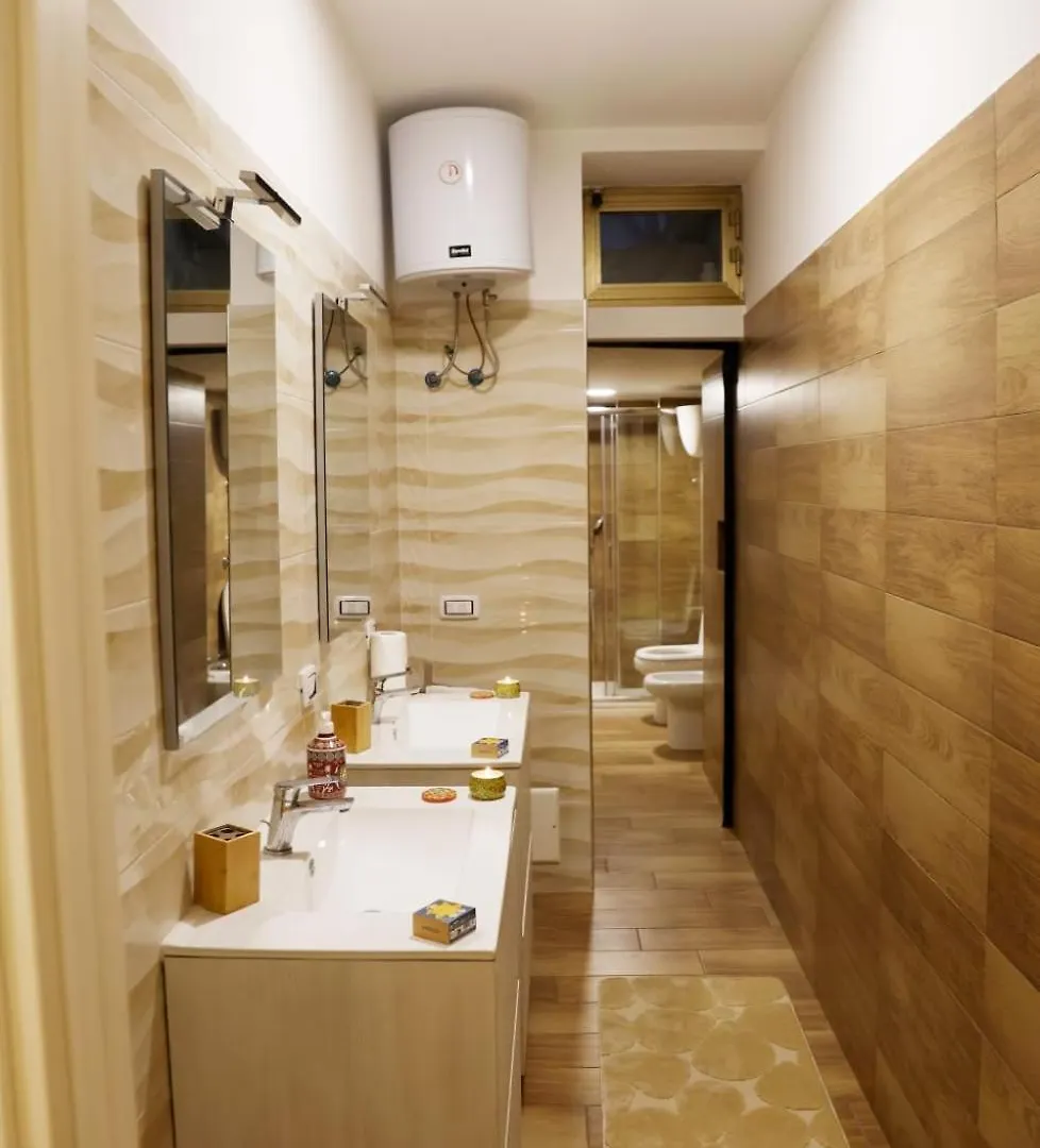 L'Oasi Del Re - Apartment Naples