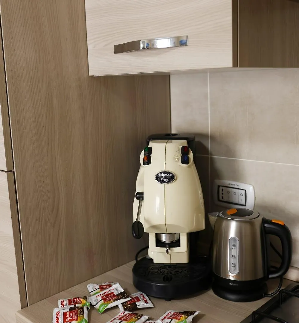 L'Oasi Del Re - Apartment Naples Italy